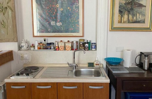 Monti Apartment | Elegant Apartment Rome Colosseum