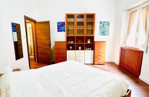 Quartiere XVII Trieste Apartment | Elegant Apartment Villa Bianca