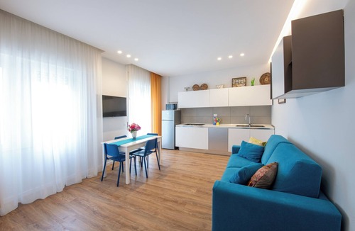 Castellammare di Stabia Apartment | ELEGANT APARTMENT NEAR THE SEA