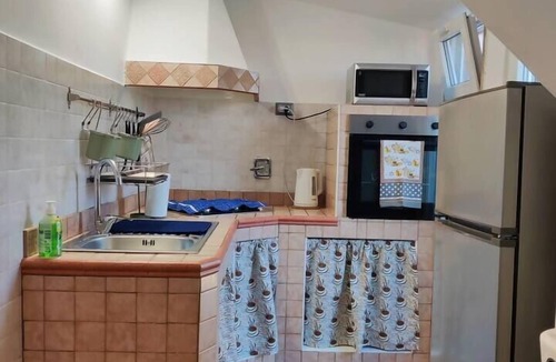Quartiere XXXIII Lido di Ostia Ponente Apartment | Elegant Seafront Apartment in Ostia | Beach Access