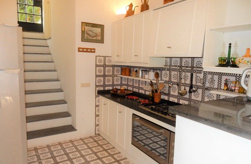 San Pietro Villa | Elegant Living in Palazzo on Grand Canal- Sip Bellinis on Shared Terrace