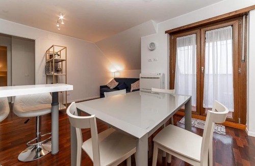 Monte Sacro Apartment | Elegant Penthouse - Metro Conca d'Oro