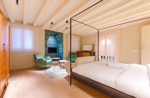 Castello Apartment | Elegant Residence in the Authentic Charm of Castello
