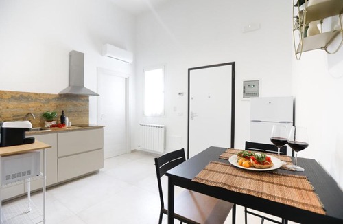 Lecce Apartment | Elegante Bilocale con Giardino