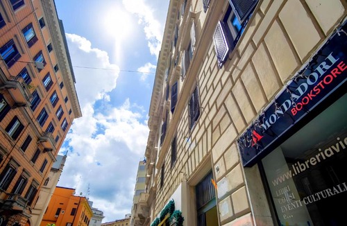 Sallustiano Apartment | Elegantis Milos Suite Apartment - Your Chic Retreat in Central Rome
