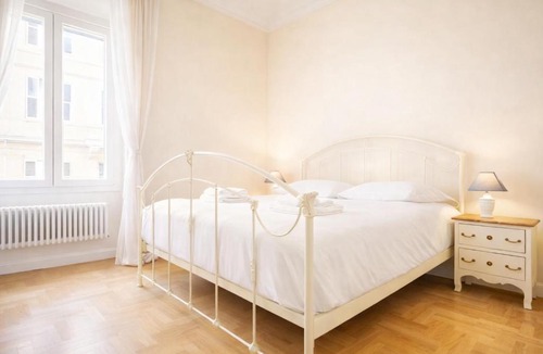 Sallustiano Apartment | Elegantis Milos Suite Apartment - Your Chic Retreat in Central Rome