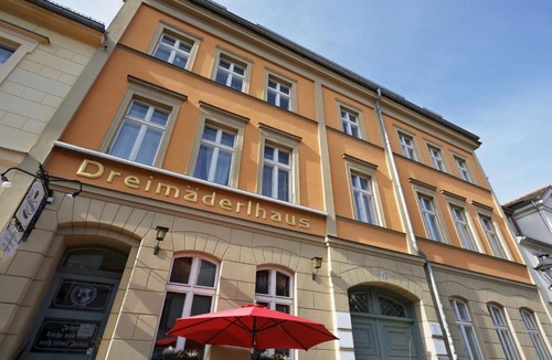 Dutch Quarter Apartment | Elflein Quartier