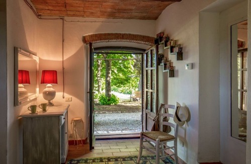 Manciano Villa | Enchanting Casale for 14 in Tuscany