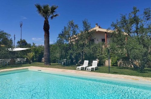 Trani Apartment | Enchanting view of Trani harbor