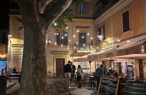 Frascati Apartment | Entire apartment in the center of Frascati (ROME)