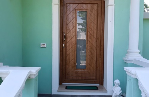Oriago House | Entire Villa with 6 Beds