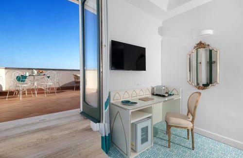 Scala House | Estate4home - De Pando Panoramic Suites 1096