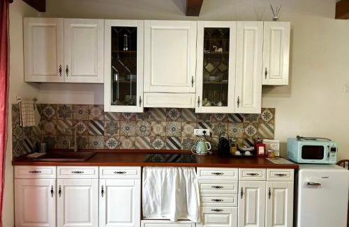 Sutri Apartment | Etruscan Garden Apartment