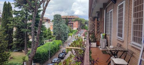 Zona XXVIII Tor de' Cenci Apartment | EUR Mostacciano Bilocale vicino IFO