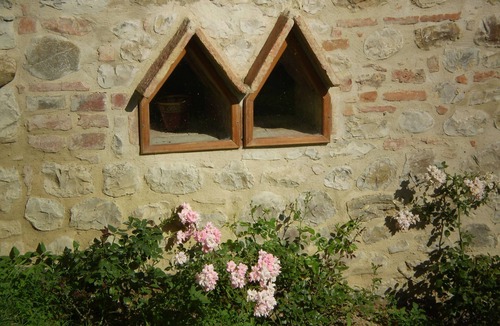 Citta della Pieve Villa | exclusive luxurious Farmhouse, heated pool, between Florence and Rome, gardenn