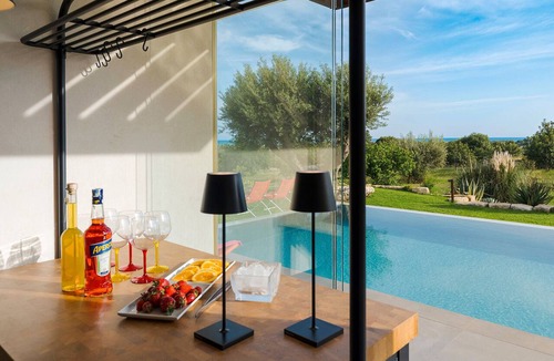 Rosolini Villa | Exclusive villa with large private pool in Rosolini - DiCasaInSicilia