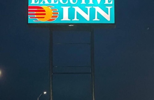 Robstown Hotel | Executive Inn