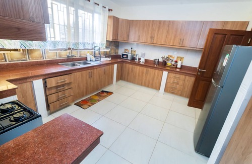 Nyali Apartment | Executive Three Bedroom Apartment With a Pool in Nyali 5min Drive to the Beachi