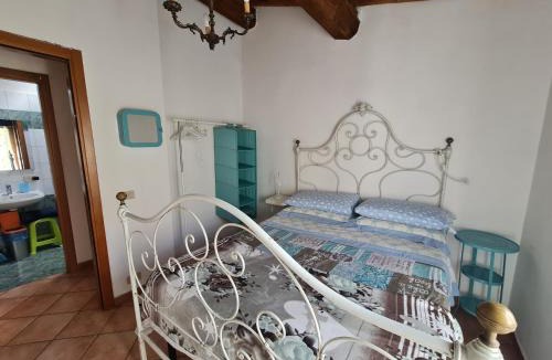 Chiesina Uzzanese Apartment | Exploring tuscany