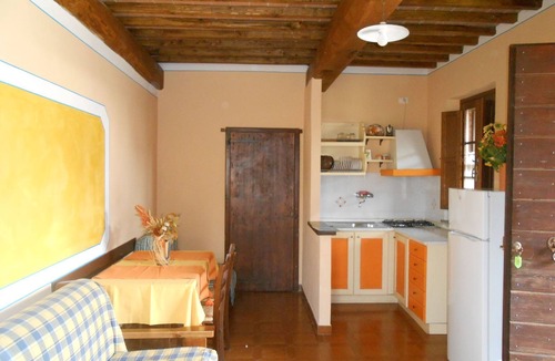 Castiglione del Lago House | Fabelhaftes Ferienhaus 8 Betten by Interhome
