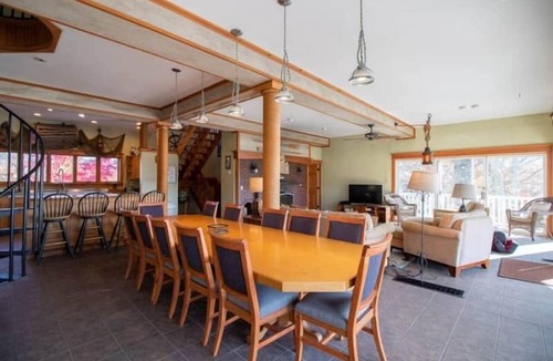 West Point House | Fantastic Waterfront Views