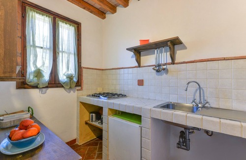 Cavo House | Farmhouse 'Amandolo - Palmenti' with Sea View, Wi-Fi and Air Conditioning