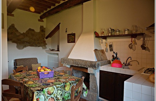 Roccastrada House | Farmhouse apartment between Siena and the sea relax pool WiFi 2 bedrooms 4-5p