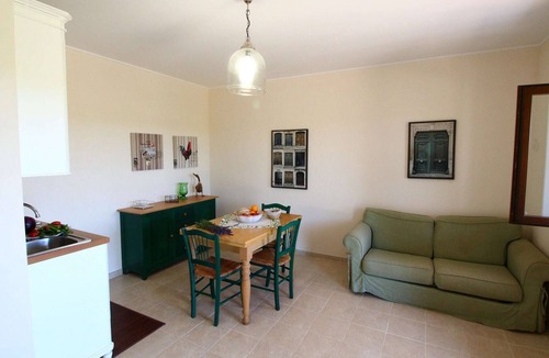 Montalto di Castro House | Farmhouse in Montalto near Sandy Beach