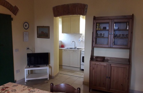 Piombino House | Farmhouse Pescinone - Poppy, country and sea
