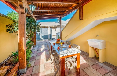 Campomarino di Maruggio Apartment | Favoloso Salento - Flat with Balcony 50m to Beach, Maruggio, Italy