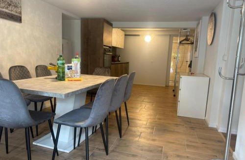 Wimmis Apartment | Ferienwohnung Winterzeit EG - Interlaken Thun Spiez Kandersteg