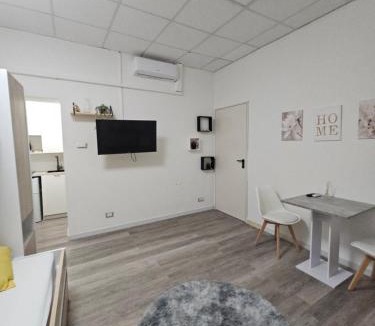 San Donato House | Fiera Village Rooms