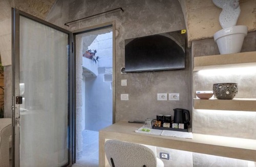 Lecce Apartment | Finely renovated typical house with swimming pool sauna and spa in prestigious area