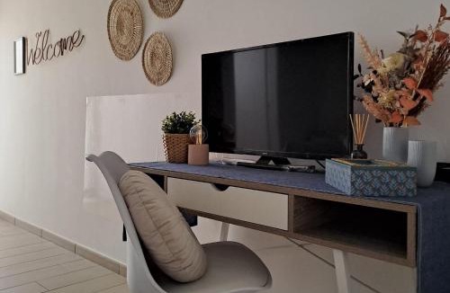 Centro Giano House | Fiumicino Airport Sunflower Room