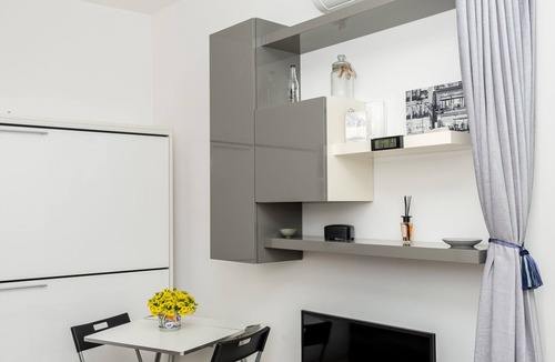Fiumicino Apartment | FIUMICINO BUSINESS & VACATION APARTMENT CIR 5572