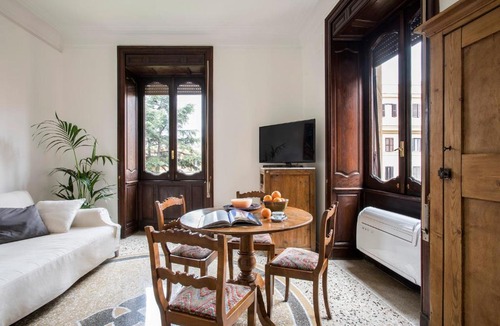 Flaminio Apartment | Flat Six