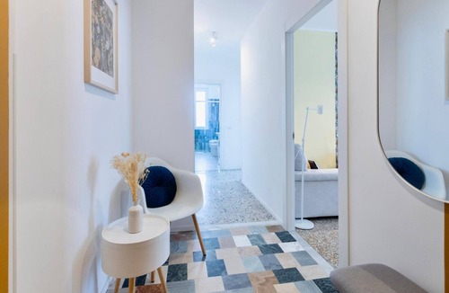 Aurelio Apartment | Flora Cozy Flat close to Metro