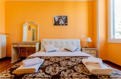 Rione XVIII Castro Pretorio House | Flower guesthouse