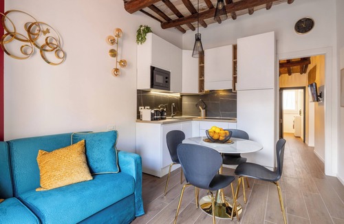 Rione VI Parione Apartment | Flower Terrace – Campo de’ Fiori - Panoramic terrace in the heart of Rome -