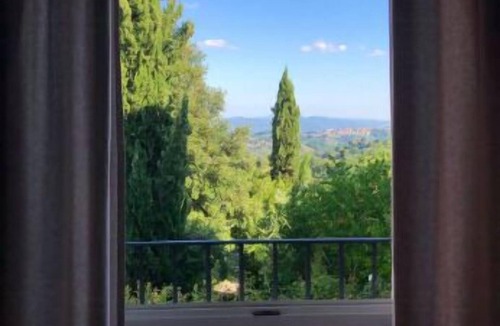 Montelaguardia House | Former monastery with views of Umbria