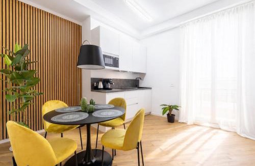 Frascati Apartment | Frascati Borgo Vista su ROMA in Piazza Stazione a 100m