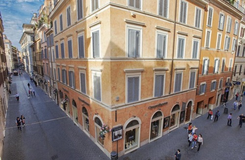 Rione III Colonna Hotel | Frattina 57