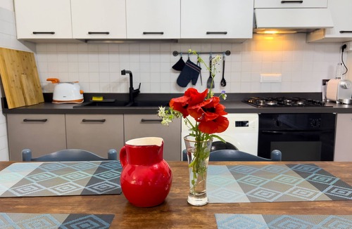 Piombino Apartment | GARDEN HOUSE BARATTI - 5 min from beautiful beach and archaeological area