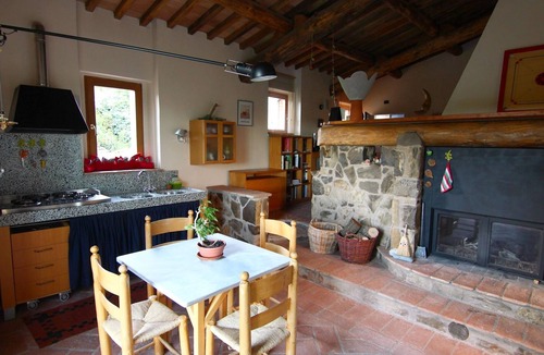 Monte Vibiano Vecchio Apartment | Gemütliches Studio im Erdgeschoss, mit Terrasse by Interhome