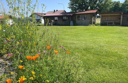 Zwolfhauser Apartment | Gemütliche Ferienwohnung im EG mit Garten
