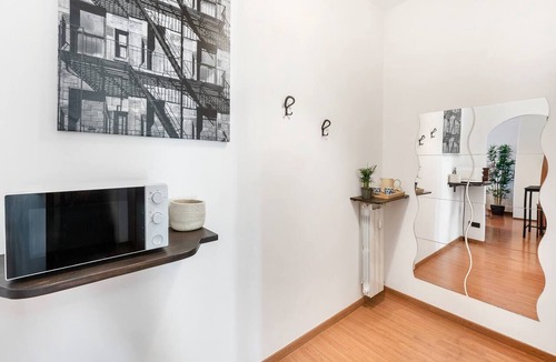 Tuscolano Condo | Gem of Torpignattara in Rome