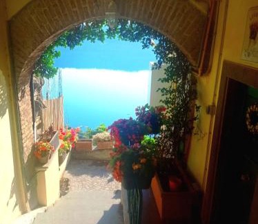 Castel Gandolfo Apartment | Giardino sul Lago SPA Jacuzzi
