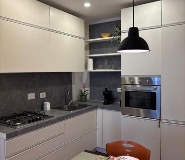 Quartiere XI Portuense Apartment | Gina's House Trastevere Station