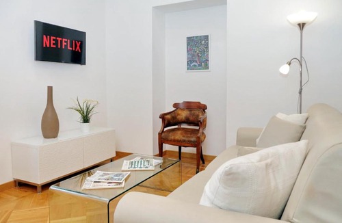 Rione VII Regola Apartment | Giulia Charme - My Extra Home