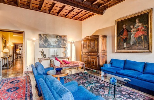 Rione VII Regola Apartment | Giulia Luxury Apartment